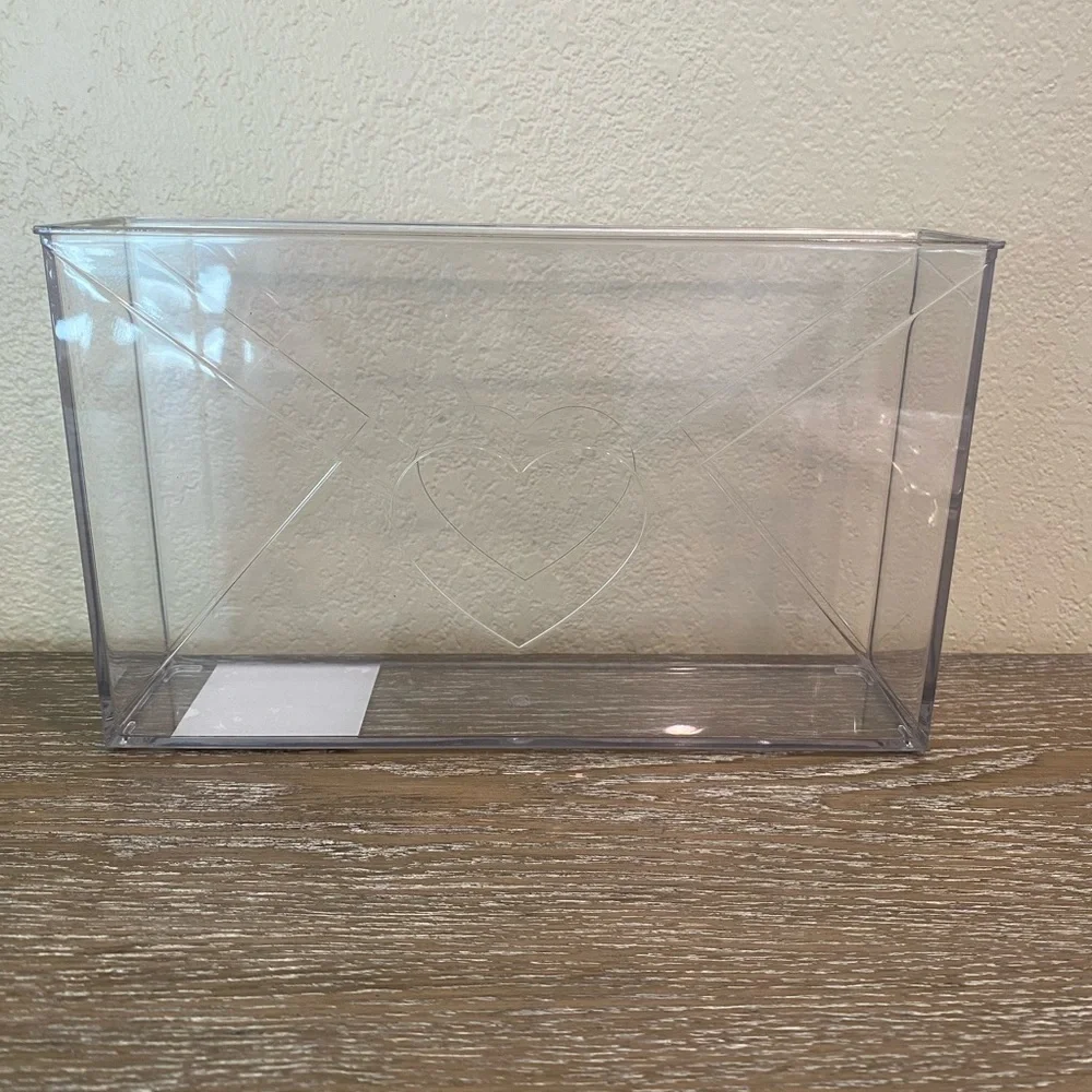 Target Bullseye Playground Valentine’s Day Clear Acrylic Mail Letter Vase